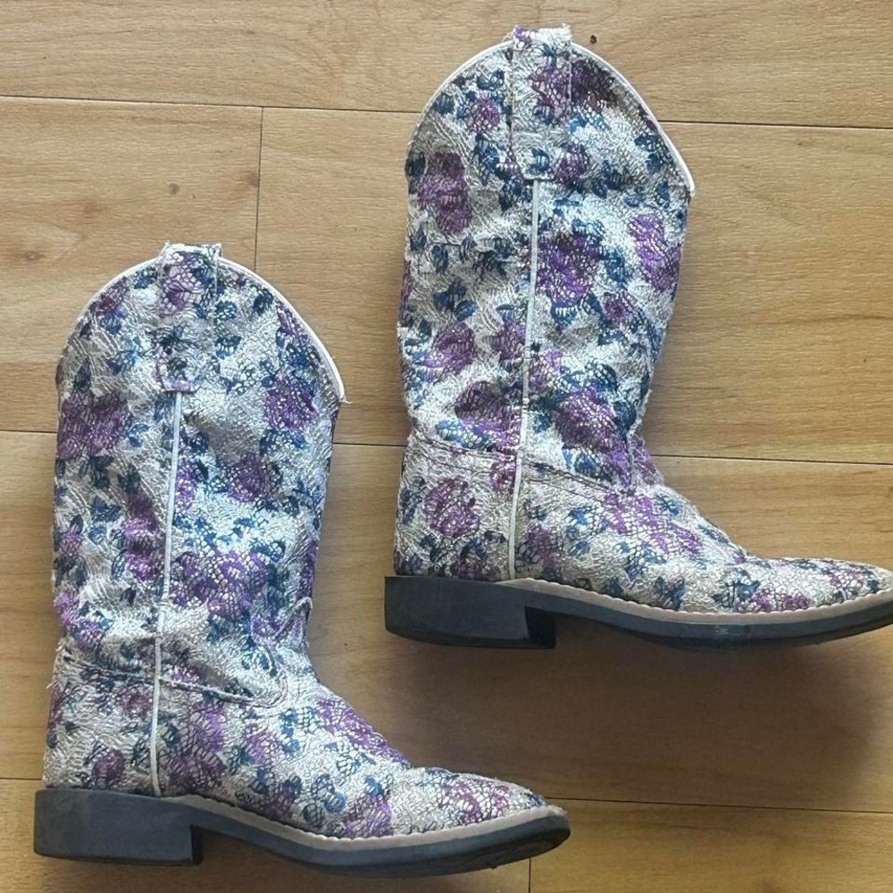 Girls old west cowboy boots size 13.5 lace overlay floral print EUC